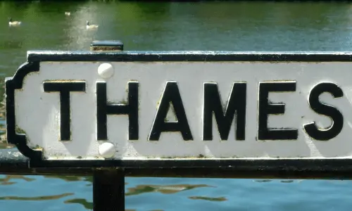 Thames River sign